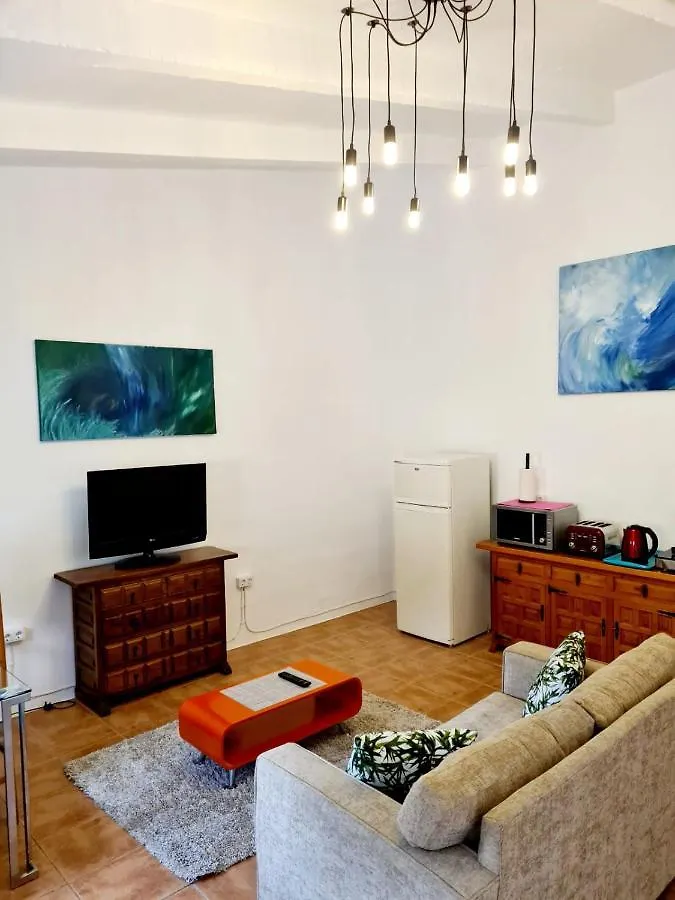 Casa Tropical, Serene Poolside Retreat In Nature Albox Apartament
